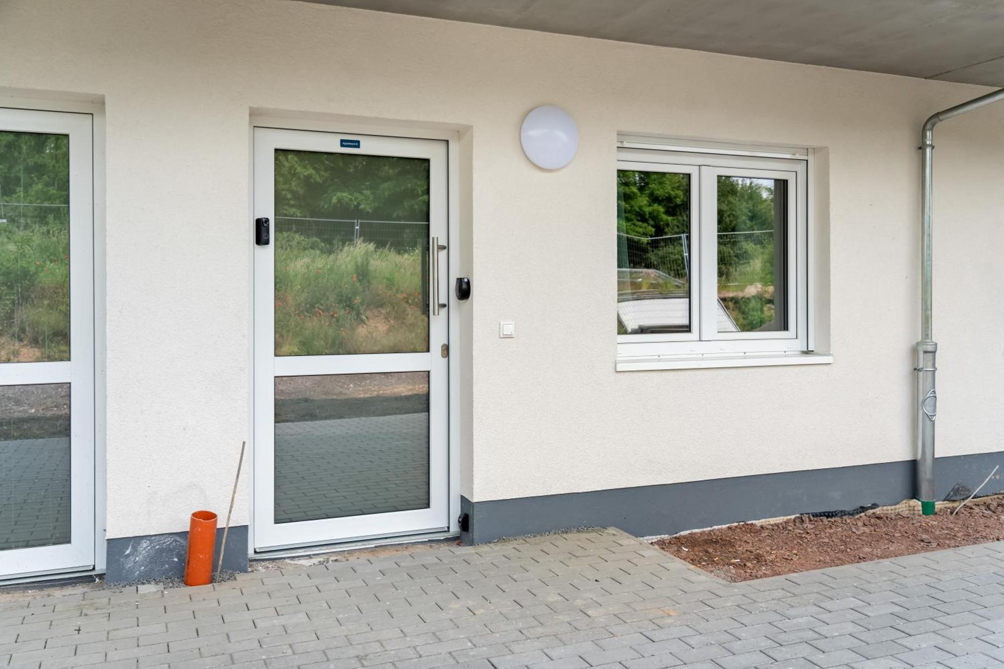 施科伊迪茨Design Luxus, Vollausstattung, Neubau, 30Min Hbf Leipzig 8, Naehe Flughfaen, Bmw, Dhl, Amazon公寓 外观 照片